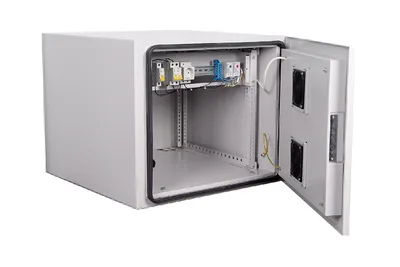 TR-126W