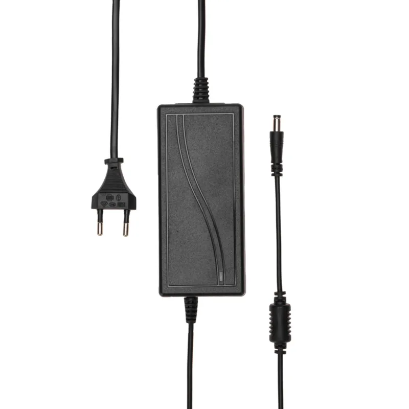 200-036-3 - Источник питания 110-220 V AC/12 V DC 3 А 36 W с DC разъемом подключения 5.5х2.1, без влагозащиты (IP23)