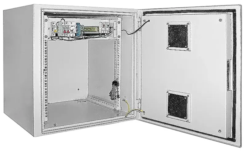 Телекоммуникационный шкаф ITK LO35-12U66-M55