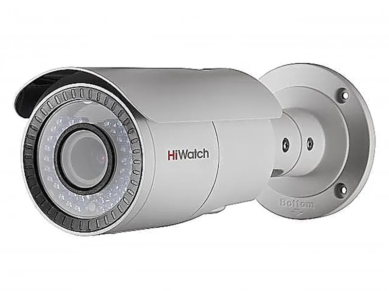 Аналоговая камера HiWatch DS-T206S (2.7-13.5mm)